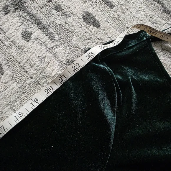 Lola Grace Velvet Bodysuit - Deep Green - Picture 7 of 9